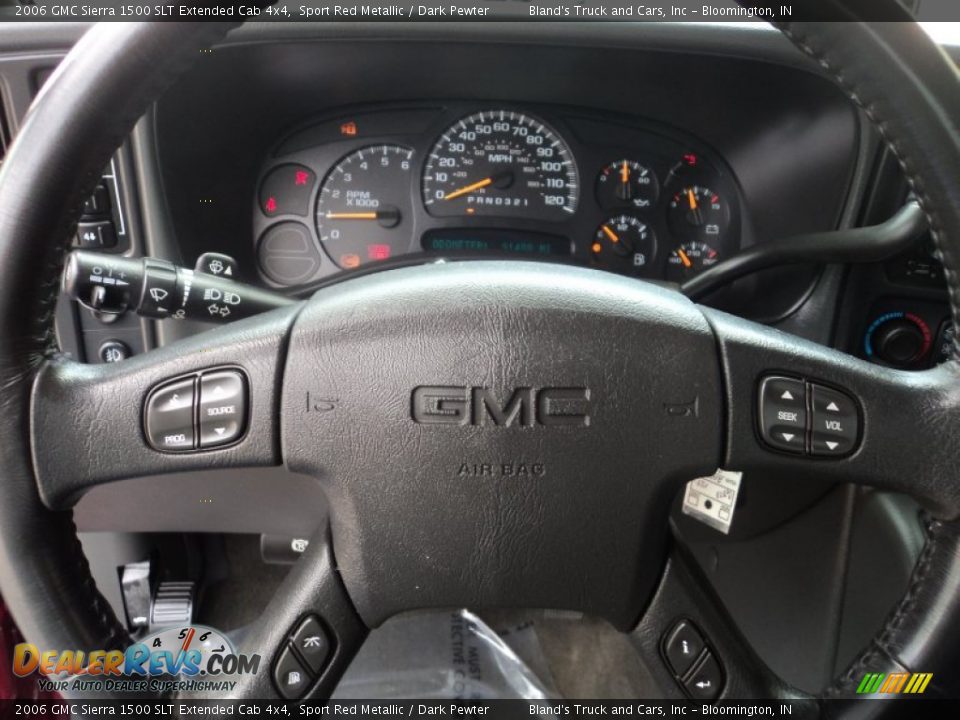 2006 GMC Sierra 1500 SLT Extended Cab 4x4 Steering Wheel Photo #9
