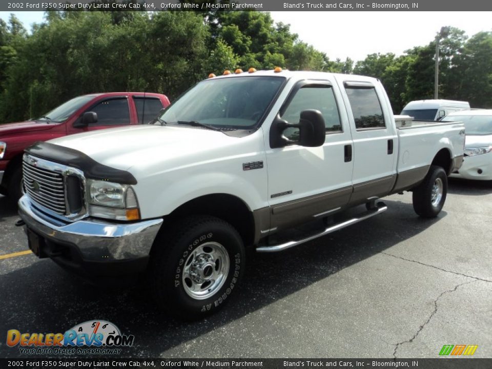 2002 Ford F350 Super Duty Lariat Crew Cab 4x4 Oxford White / Medium Parchment Photo #1