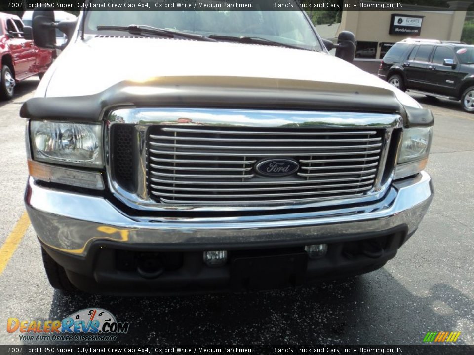 2002 Ford F350 Super Duty Lariat Crew Cab 4x4 Oxford White / Medium Parchment Photo #18