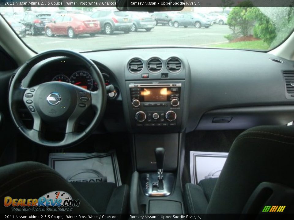 2011 Nissan Altima 2.5 S Coupe Winter Frost White / Charcoal Photo #10