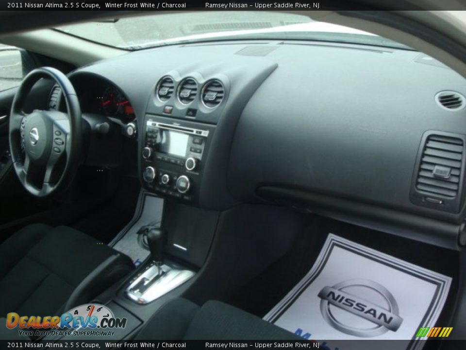 2011 Nissan Altima 2.5 S Coupe Winter Frost White / Charcoal Photo #14