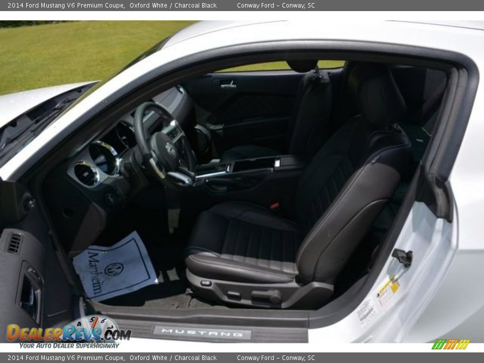 2014 Ford Mustang V6 Premium Coupe Oxford White / Charcoal Black Photo #10