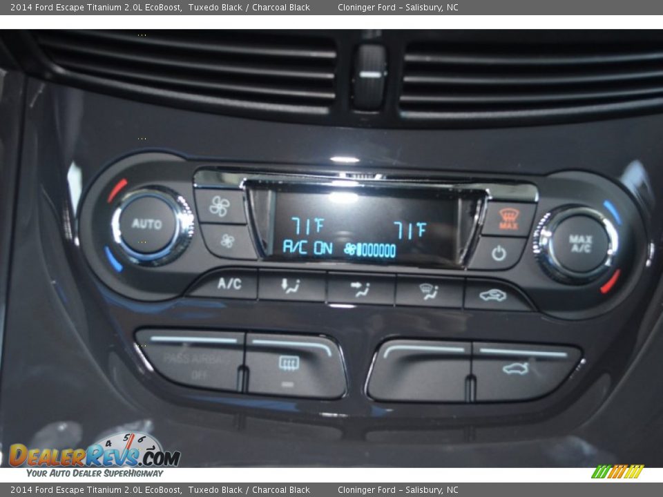 2014 Ford Escape Titanium 2.0L EcoBoost Tuxedo Black / Charcoal Black Photo #17