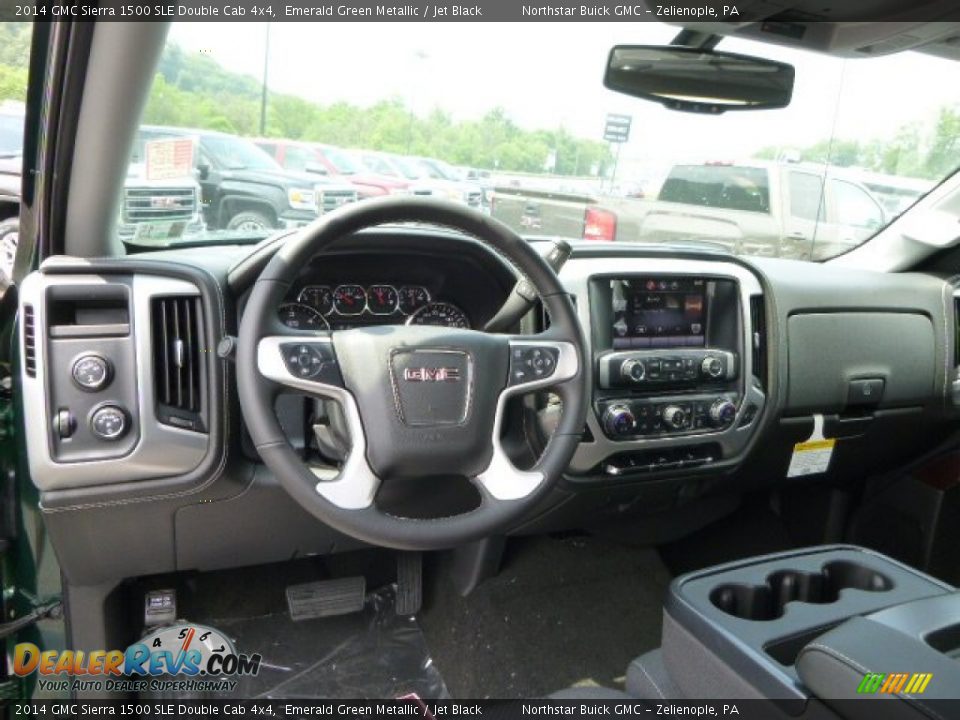 Dashboard of 2014 GMC Sierra 1500 SLE Double Cab 4x4 Photo #12