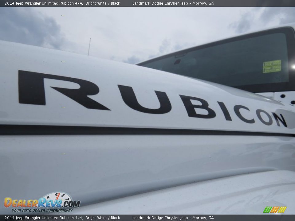 2014 Jeep Wrangler Unlimited Rubicon 4x4 Bright White / Black Photo #6