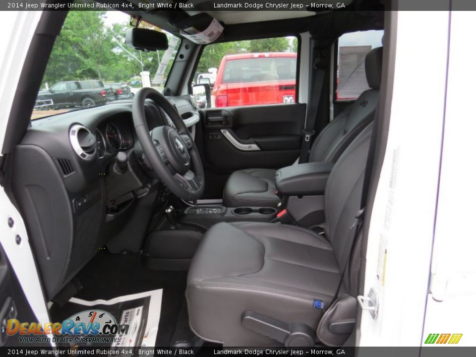 2014 Jeep Wrangler Unlimited Rubicon 4x4 Bright White / Black Photo #7