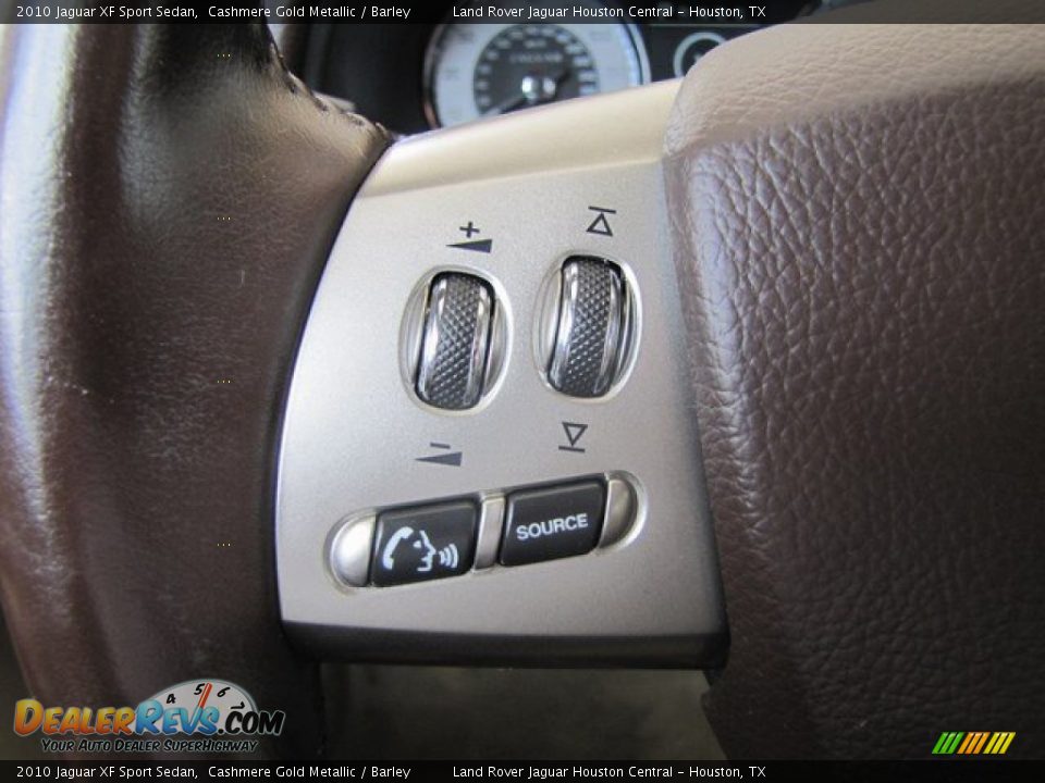2010 Jaguar XF Sport Sedan Cashmere Gold Metallic / Barley Photo #15