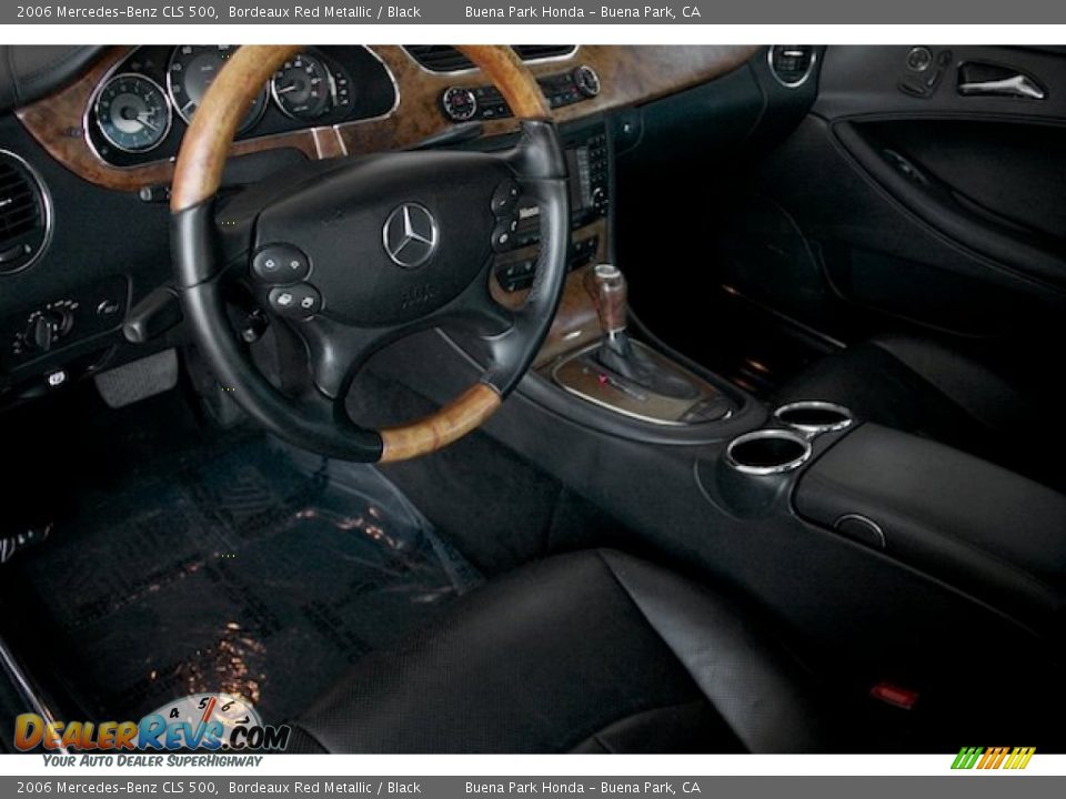 2006 Mercedes-Benz CLS 500 Bordeaux Red Metallic / Black Photo #14