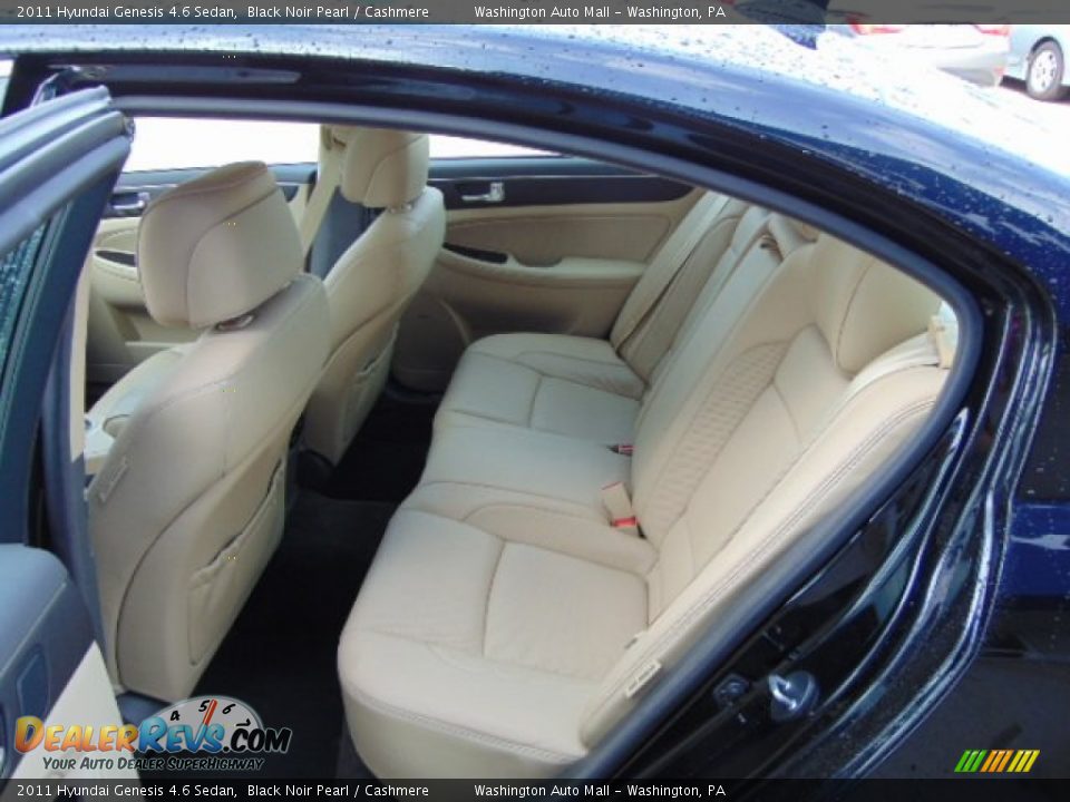 2011 Hyundai Genesis 4.6 Sedan Black Noir Pearl / Cashmere Photo #18