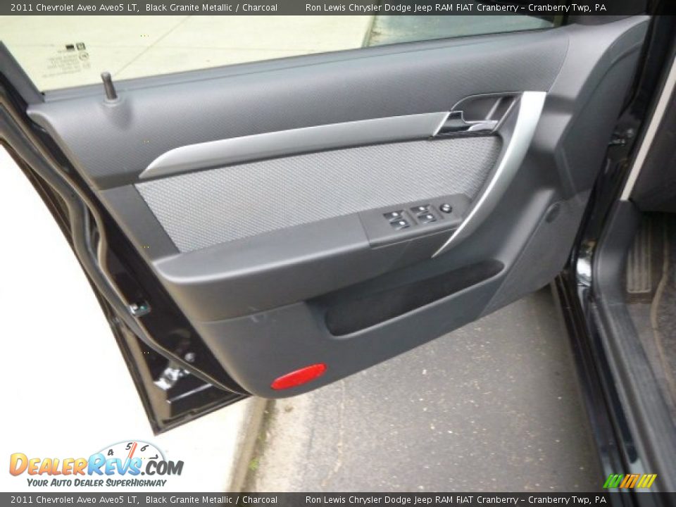 2011 Chevrolet Aveo Aveo5 LT Black Granite Metallic / Charcoal Photo #11