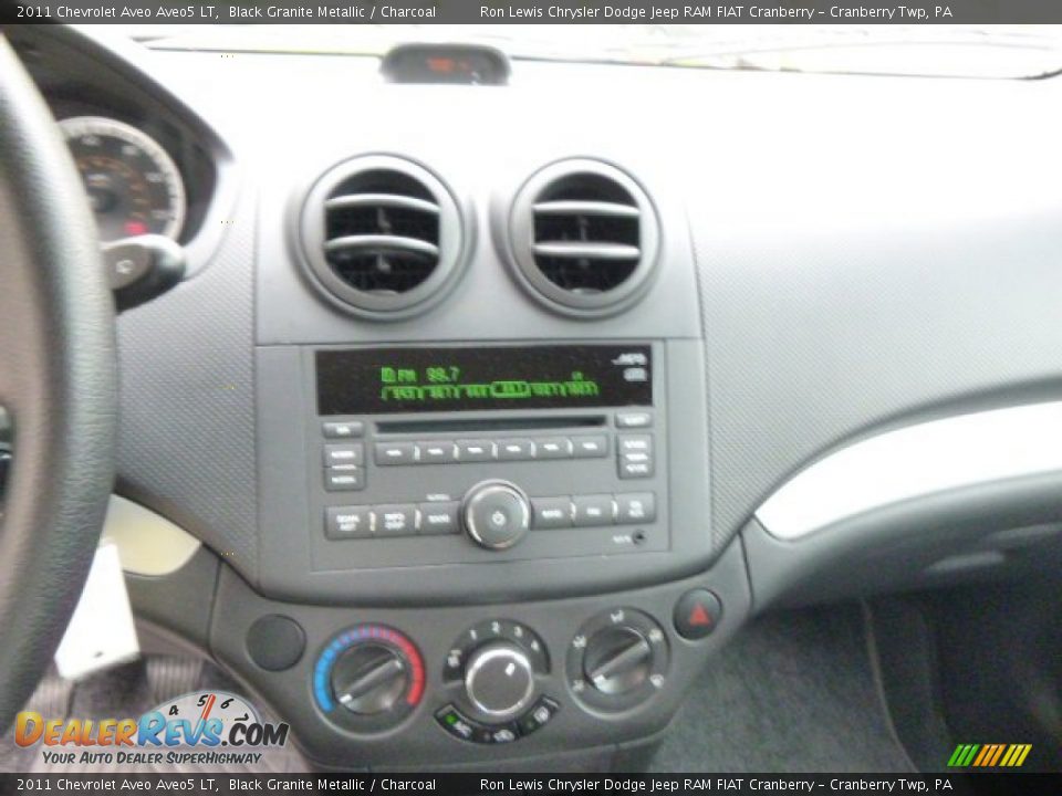 2011 Chevrolet Aveo Aveo5 LT Black Granite Metallic / Charcoal Photo #16