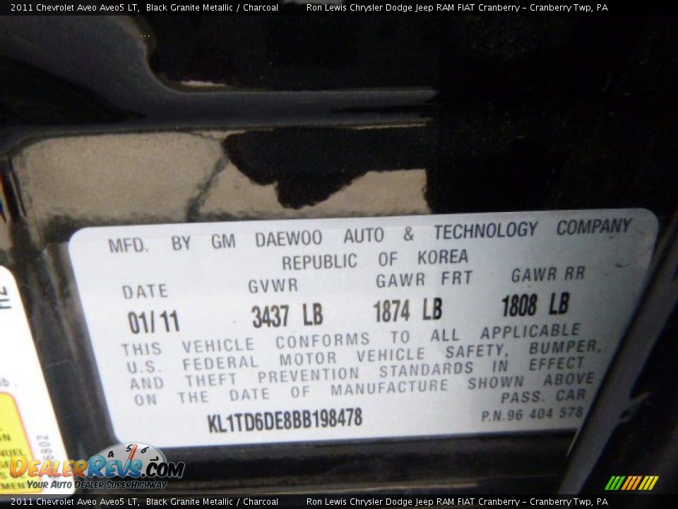 2011 Chevrolet Aveo Aveo5 LT Black Granite Metallic / Charcoal Photo #20