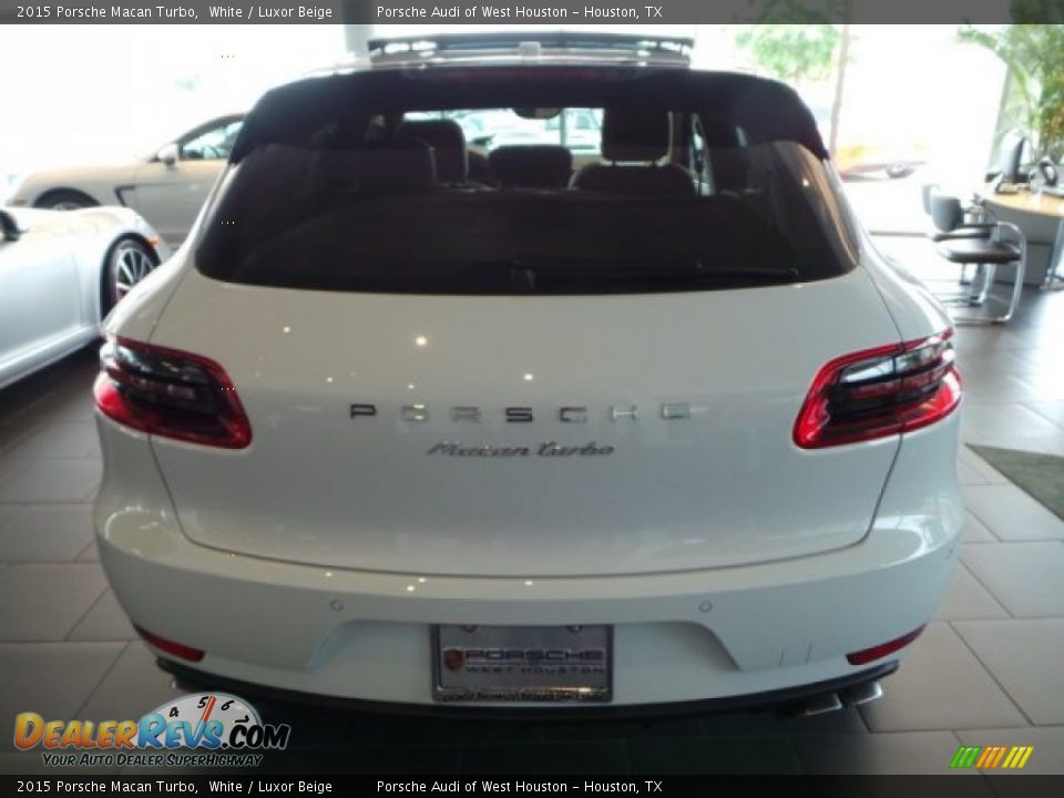 2015 Porsche Macan Turbo White / Luxor Beige Photo #5