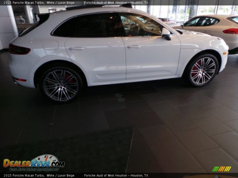 2015 Porsche Macan Turbo White / Luxor Beige Photo #7