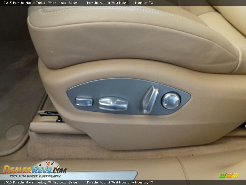 2015 Porsche Macan Turbo White / Luxor Beige Photo #12