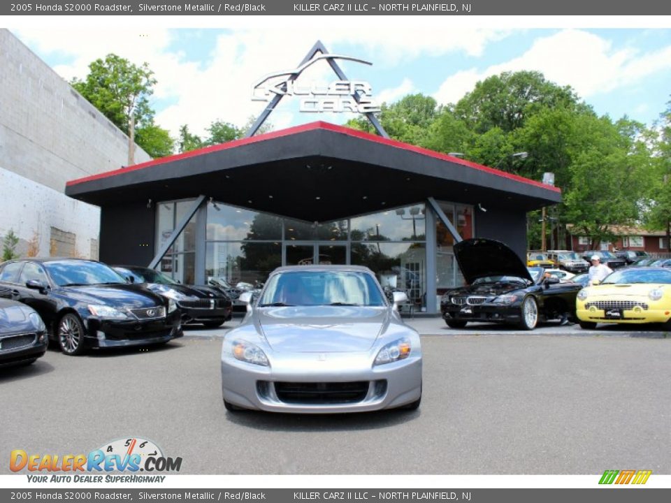 2005 Honda S2000 Roadster Silverstone Metallic / Red/Black Photo #2