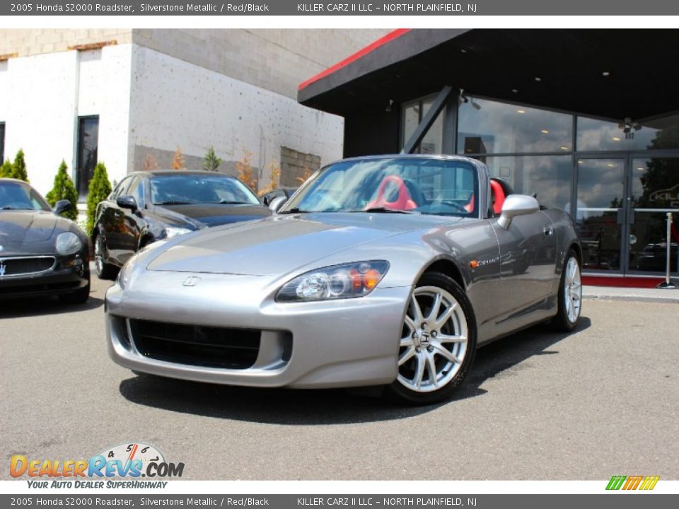 2005 Honda S2000 Roadster Silverstone Metallic / Red/Black Photo #3