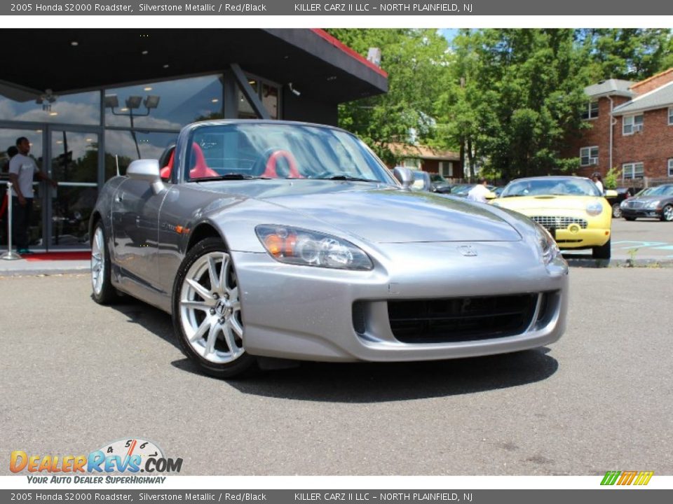 2005 Honda S2000 Roadster Silverstone Metallic / Red/Black Photo #11