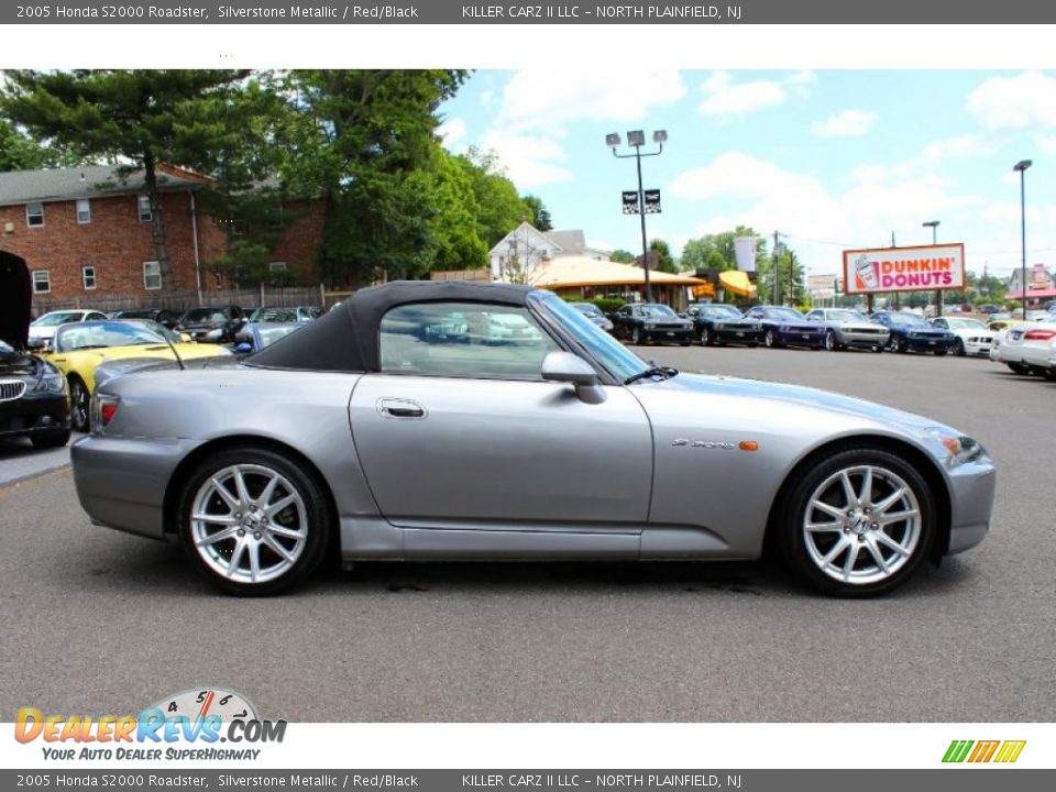 2005 Honda S2000 Roadster Silverstone Metallic / Red/Black Photo #12