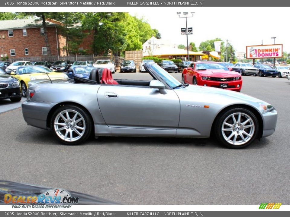 2005 Honda S2000 Roadster Silverstone Metallic / Red/Black Photo #13