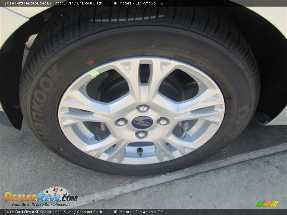 2014 Ford Fiesta SE Sedan Ingot Silver / Charcoal Black Photo #8