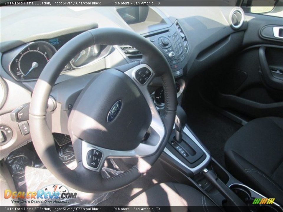 2014 Ford Fiesta SE Sedan Ingot Silver / Charcoal Black Photo #10