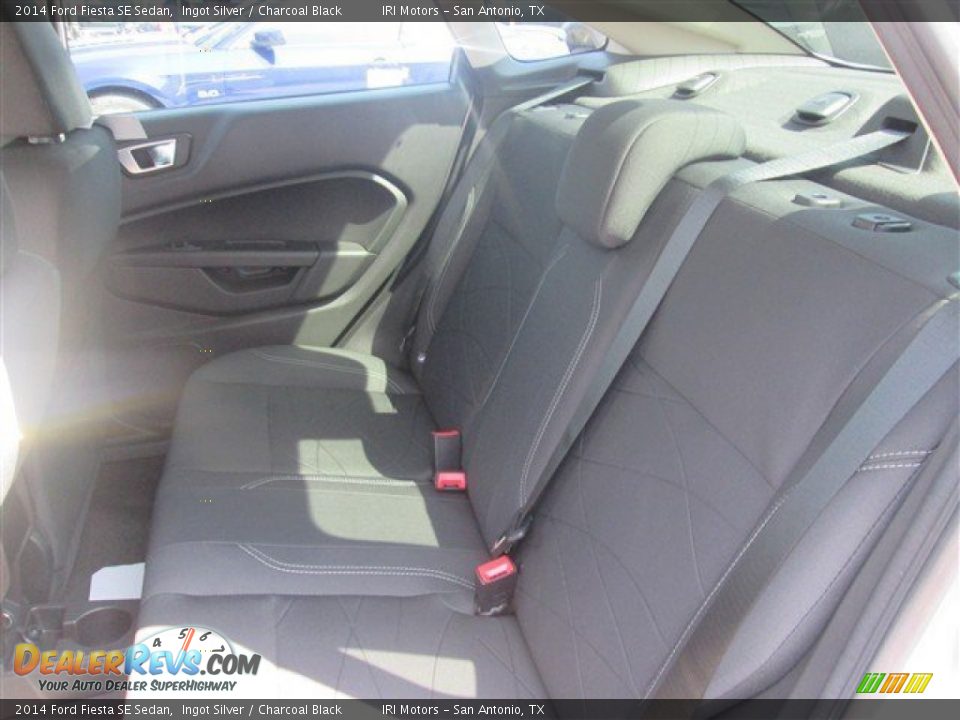 2014 Ford Fiesta SE Sedan Ingot Silver / Charcoal Black Photo #12