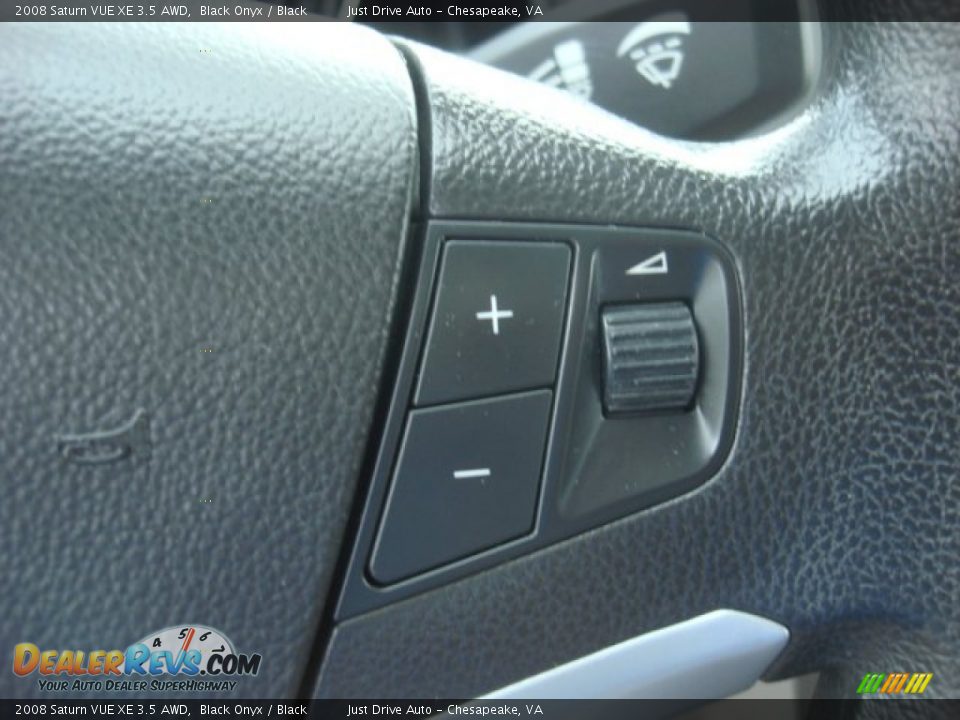 Controls of 2008 Saturn VUE XE 3.5 AWD Photo #11