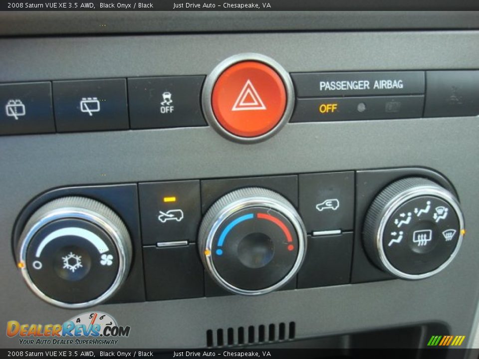 Controls of 2008 Saturn VUE XE 3.5 AWD Photo #13