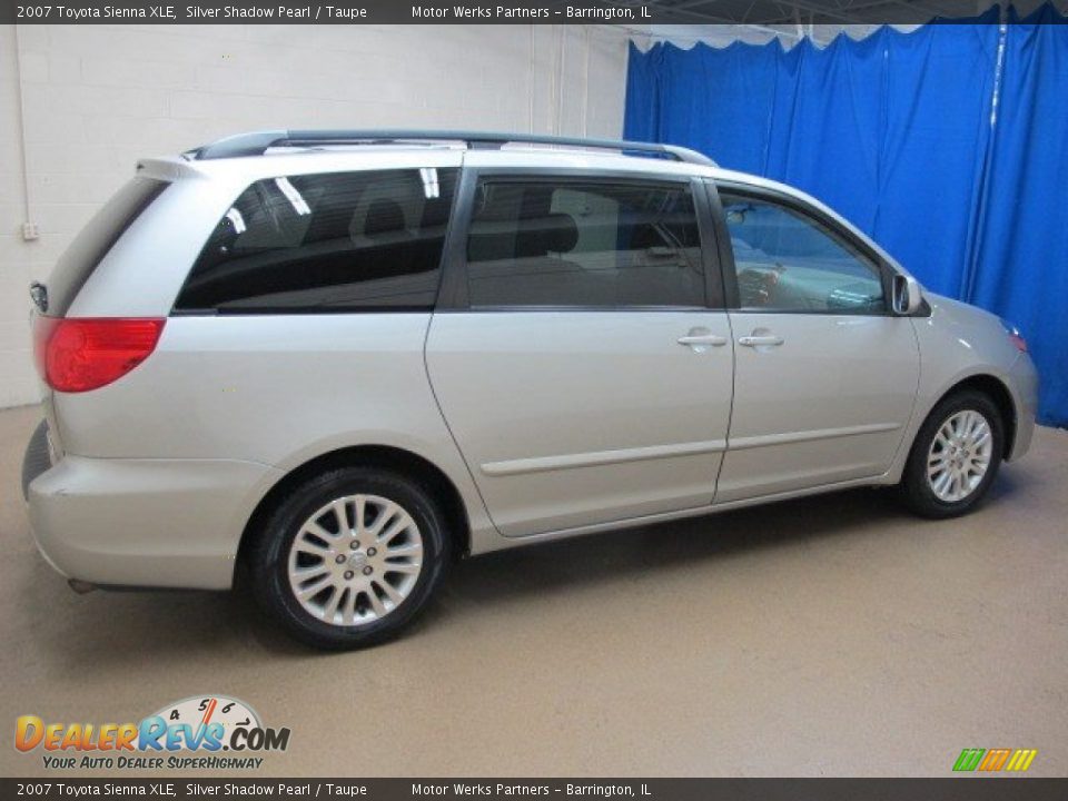 2007 Toyota Sienna XLE Silver Shadow Pearl / Taupe Photo #6
