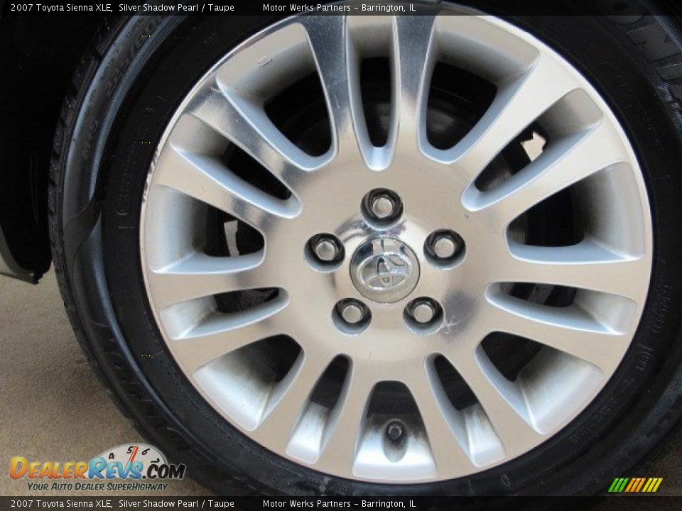 2007 Toyota Sienna XLE Silver Shadow Pearl / Taupe Photo #11