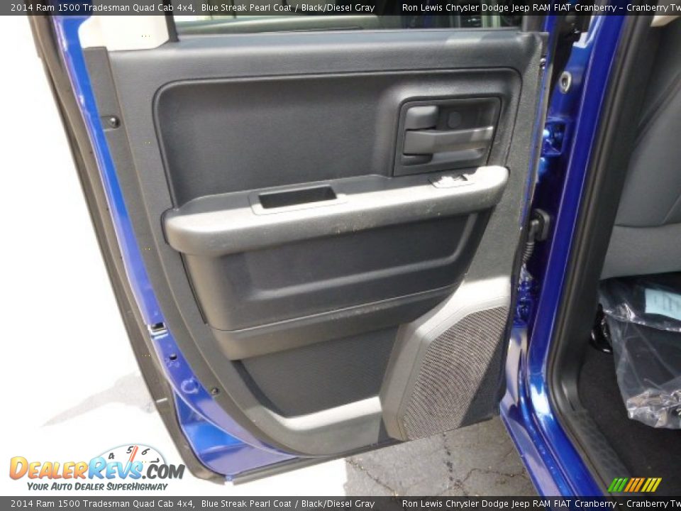 2014 Ram 1500 Tradesman Quad Cab 4x4 Blue Streak Pearl Coat / Black/Diesel Gray Photo #13