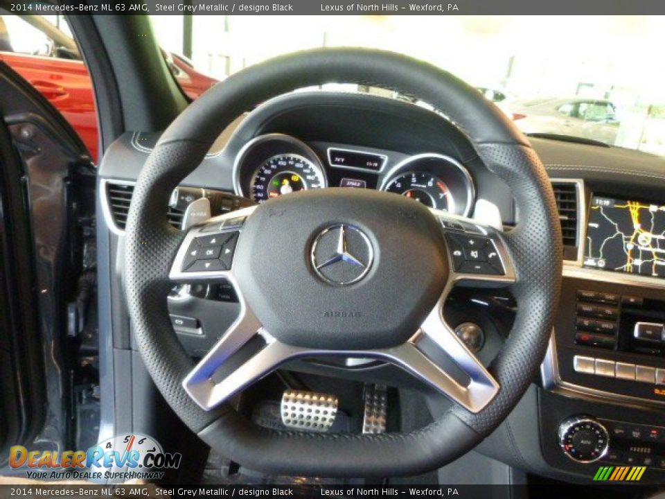 2014 Mercedes-Benz ML 63 AMG Steering Wheel Photo #17