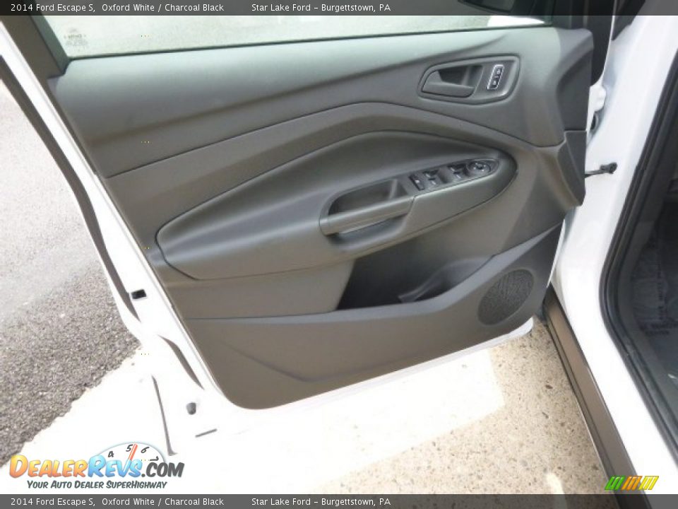 2014 Ford Escape S Oxford White / Charcoal Black Photo #11