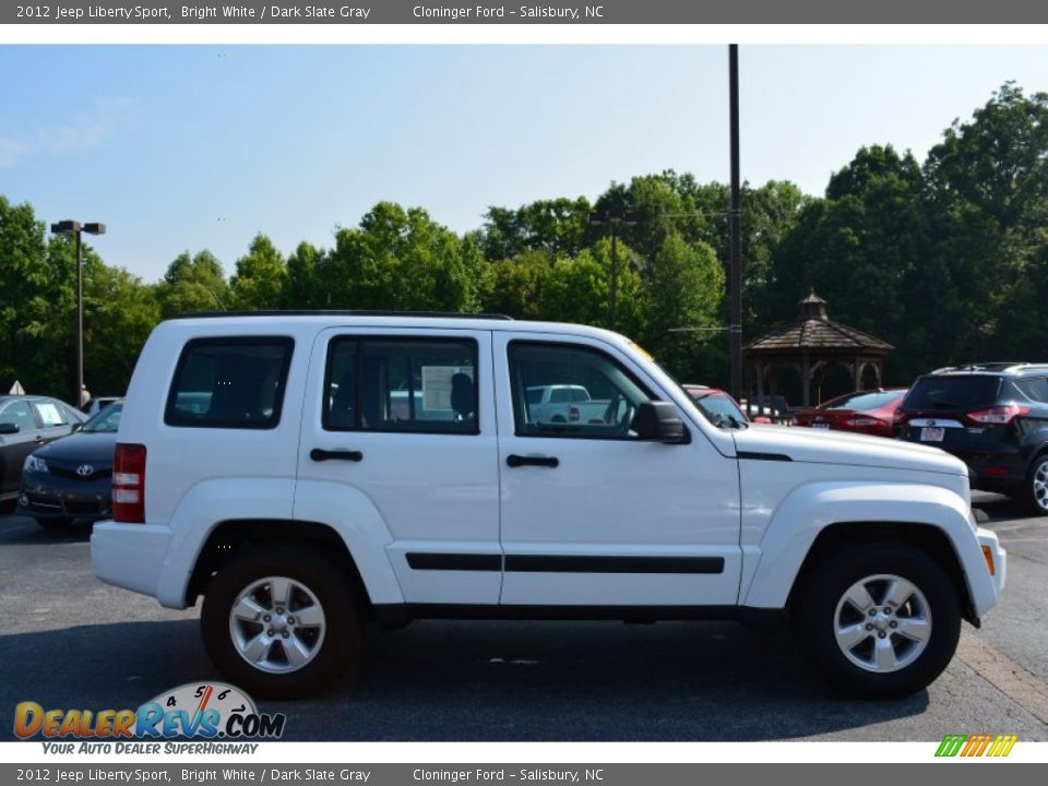 2012 Jeep Liberty Sport Bright White / Dark Slate Gray Photo #2