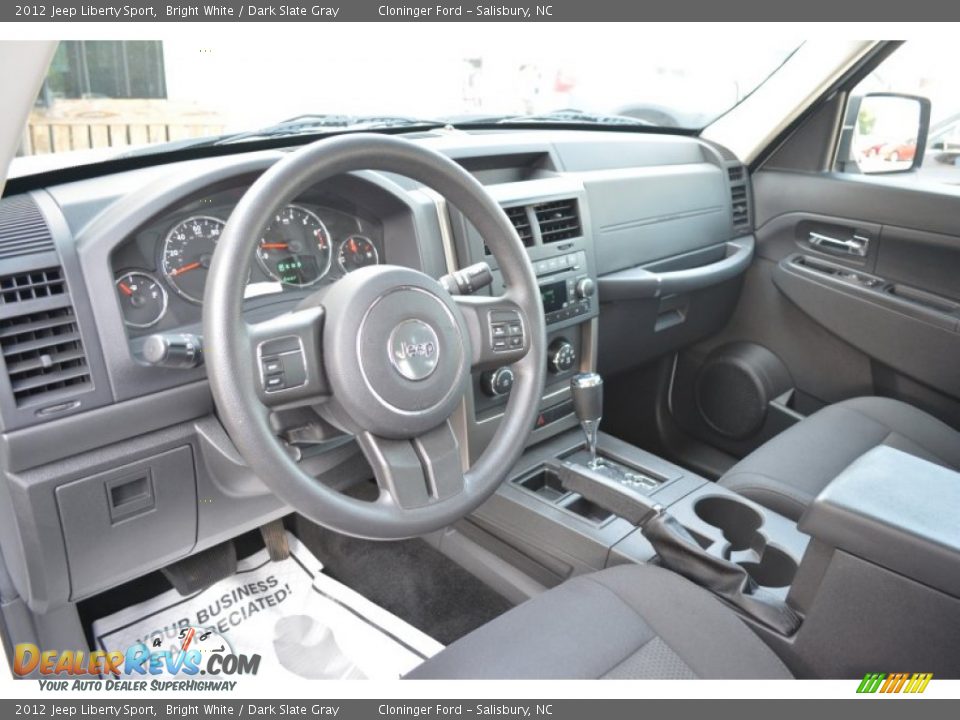 2012 Jeep Liberty Sport Bright White / Dark Slate Gray Photo #10