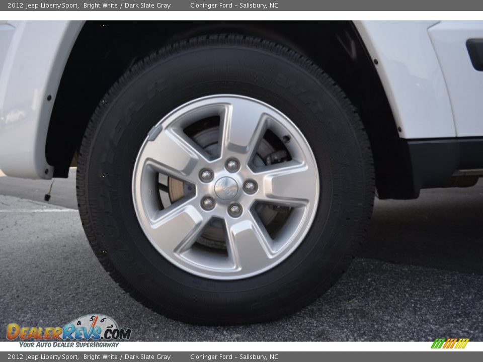 2012 Jeep Liberty Sport Bright White / Dark Slate Gray Photo #17