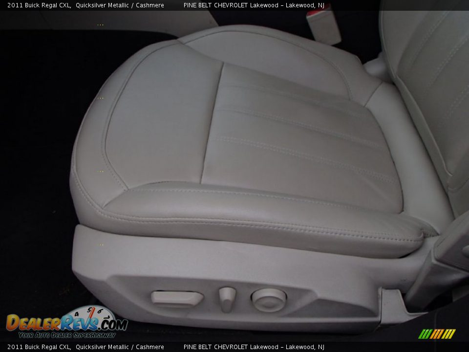 2011 Buick Regal CXL Quicksilver Metallic / Cashmere Photo #10