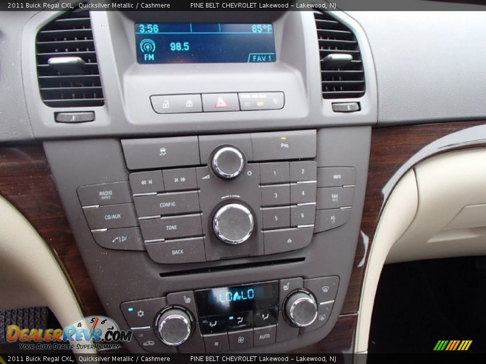 2011 Buick Regal CXL Quicksilver Metallic / Cashmere Photo #18