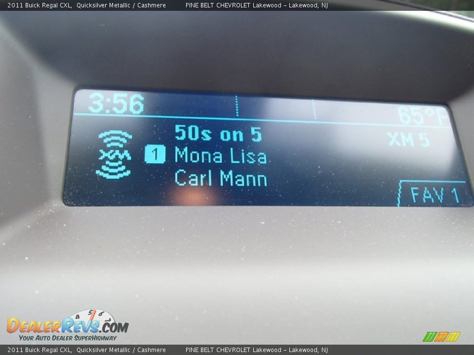 2011 Buick Regal CXL Quicksilver Metallic / Cashmere Photo #19