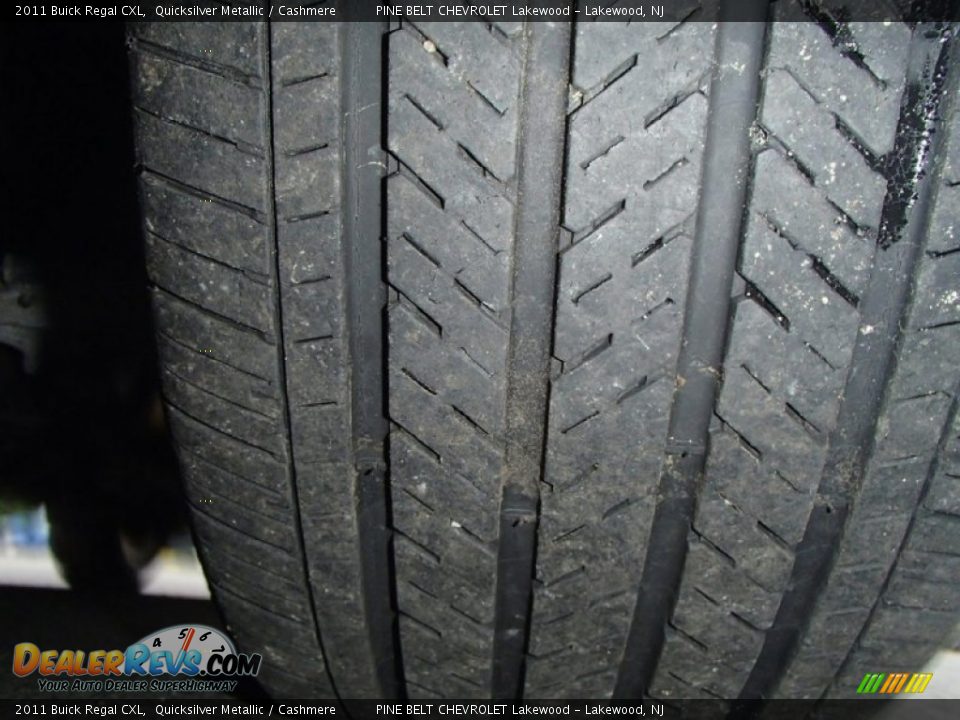 2011 Buick Regal CXL Quicksilver Metallic / Cashmere Photo #25