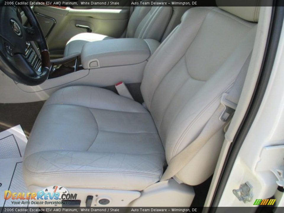 Front Seat of 2006 Cadillac Escalade ESV AWD Platinum Photo #9