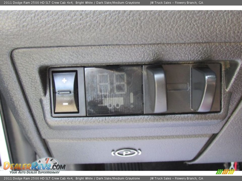 2011 Dodge Ram 2500 HD SLT Crew Cab 4x4 Bright White / Dark Slate/Medium Graystone Photo #32