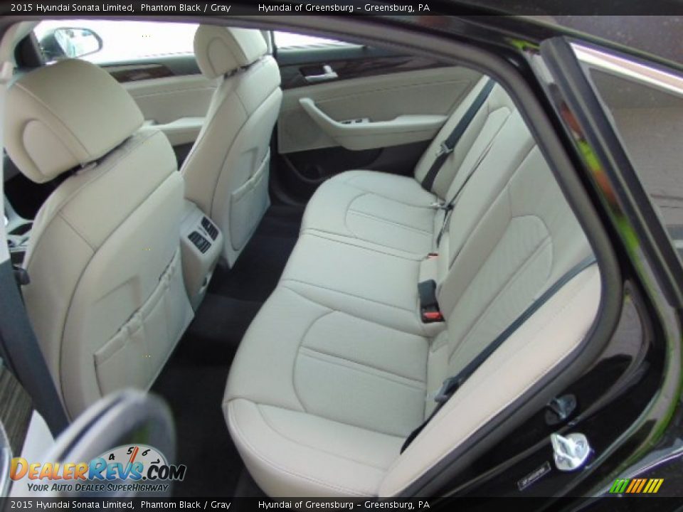 Rear Seat of 2015 Hyundai Sonata Limited Photo #12