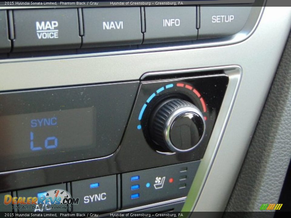 Controls of 2015 Hyundai Sonata Limited Photo #18