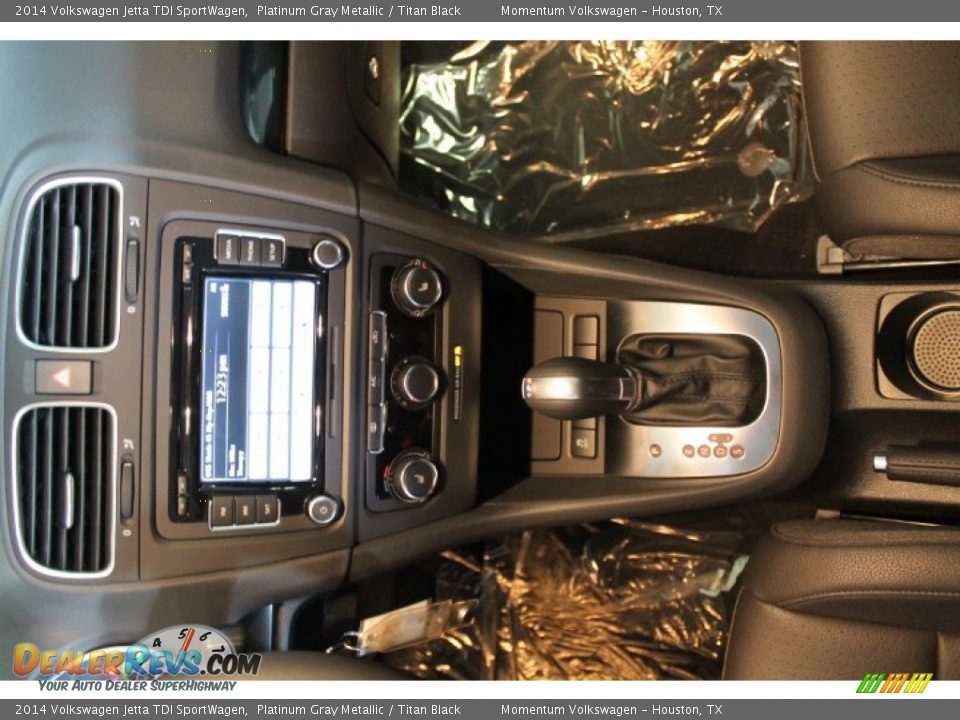 2014 Volkswagen Jetta TDI SportWagen Platinum Gray Metallic / Titan Black Photo #16