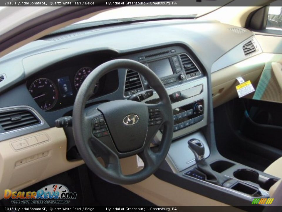 2015 Hyundai Sonata SE Quartz White Pearl / Beige Photo #8