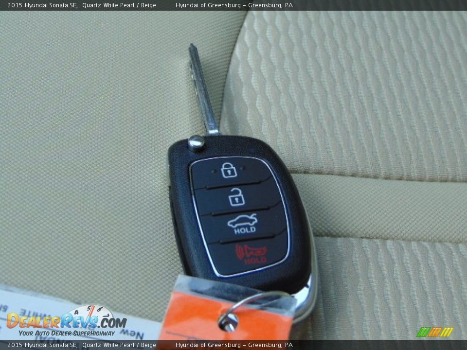 2015 Hyundai Sonata SE Quartz White Pearl / Beige Photo #19