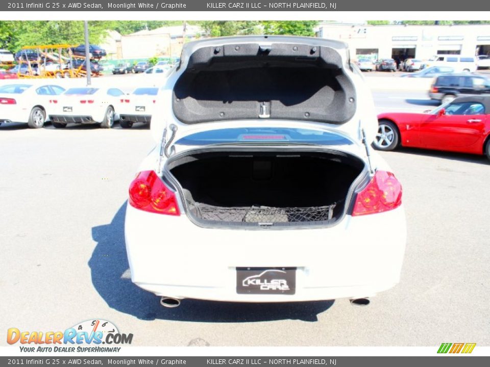 2011 Infiniti G 25 x AWD Sedan Moonlight White / Graphite Photo #26