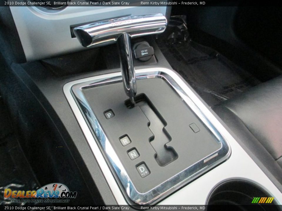 2010 Dodge Challenger SE Brilliant Black Crystal Pearl / Dark Slate Gray Photo #26